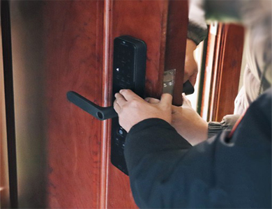 商南24小时上门开锁公司